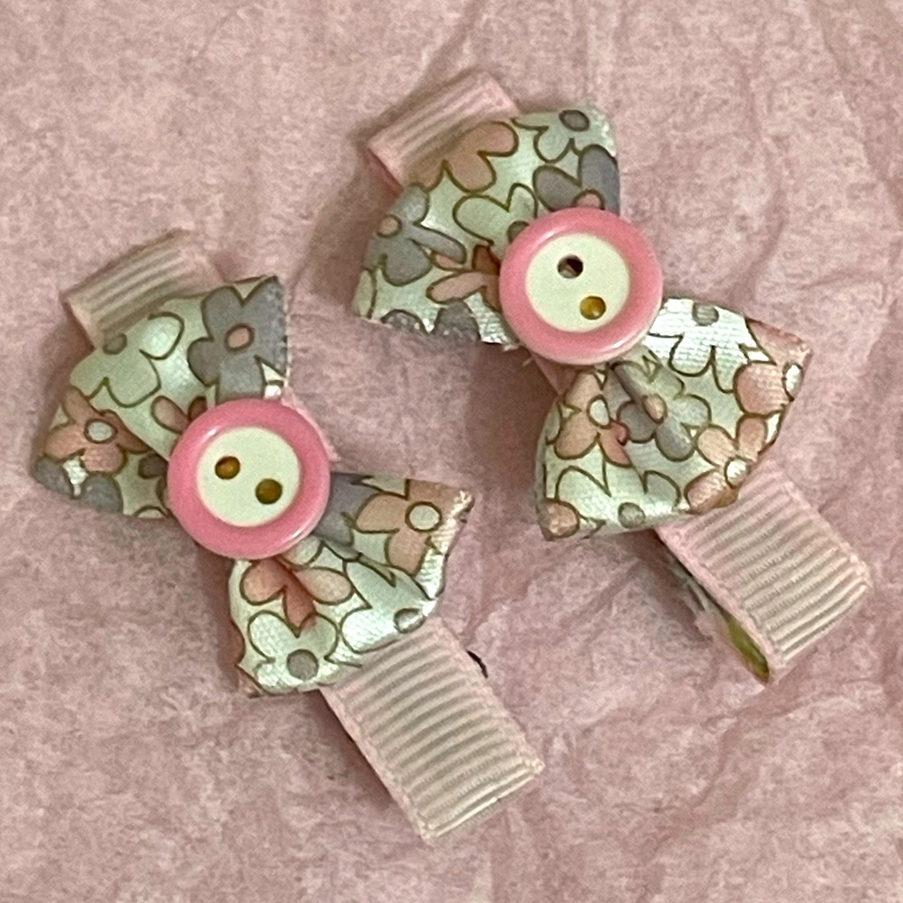 2 PCs Girls Hair Clips